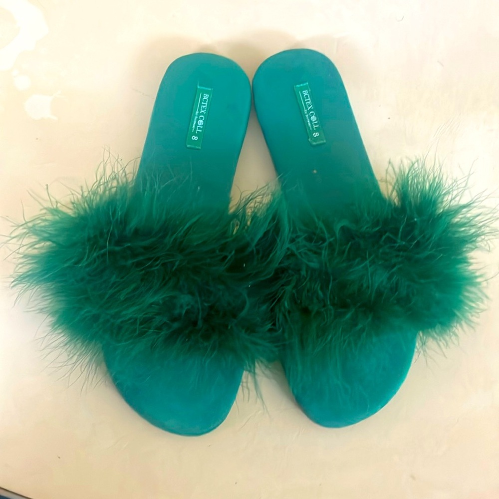 Green fur slippers